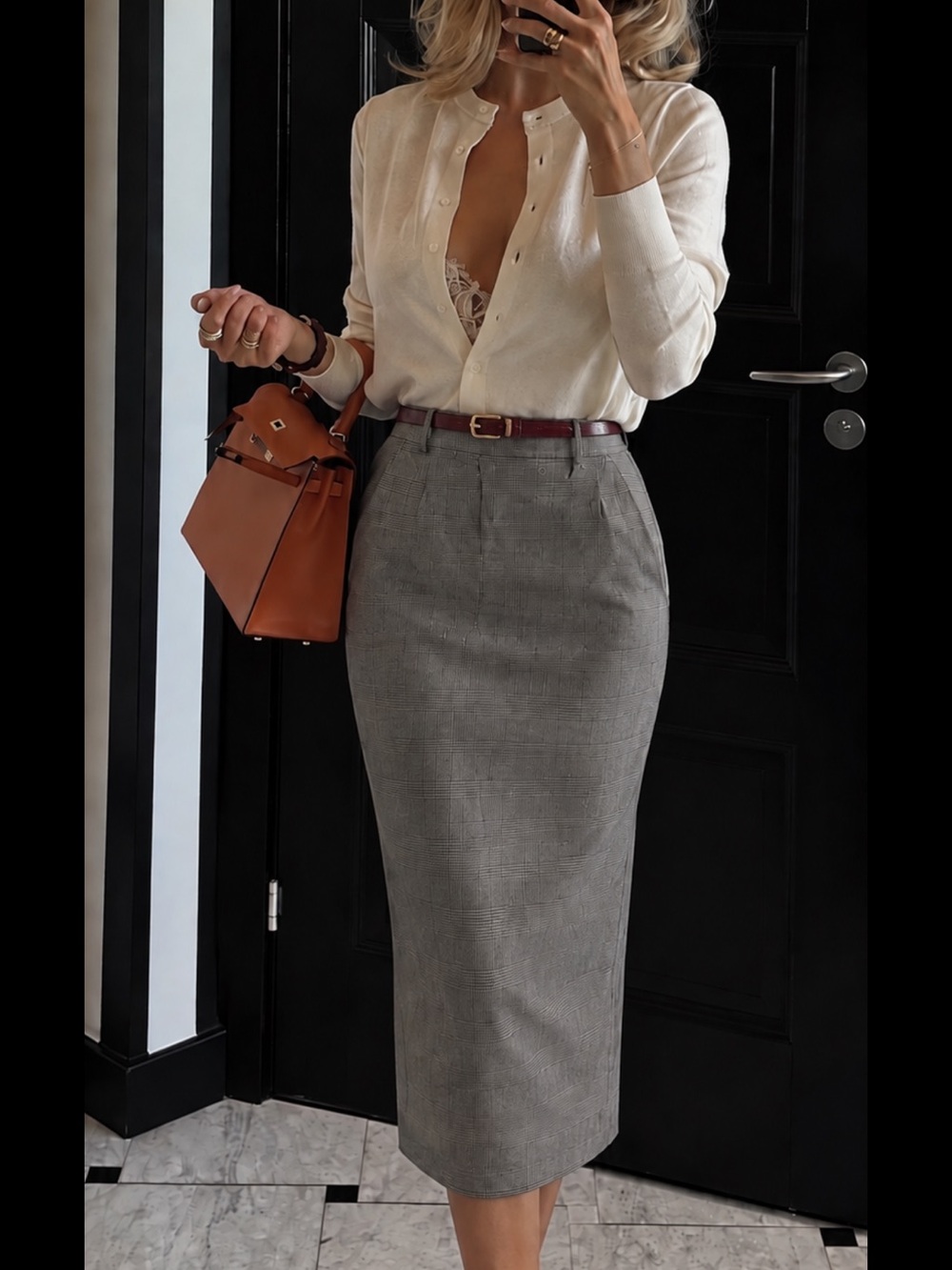 ALIA Gray Plaid Midi Pencil Skirt Size 10 Lined Stretch Workwear